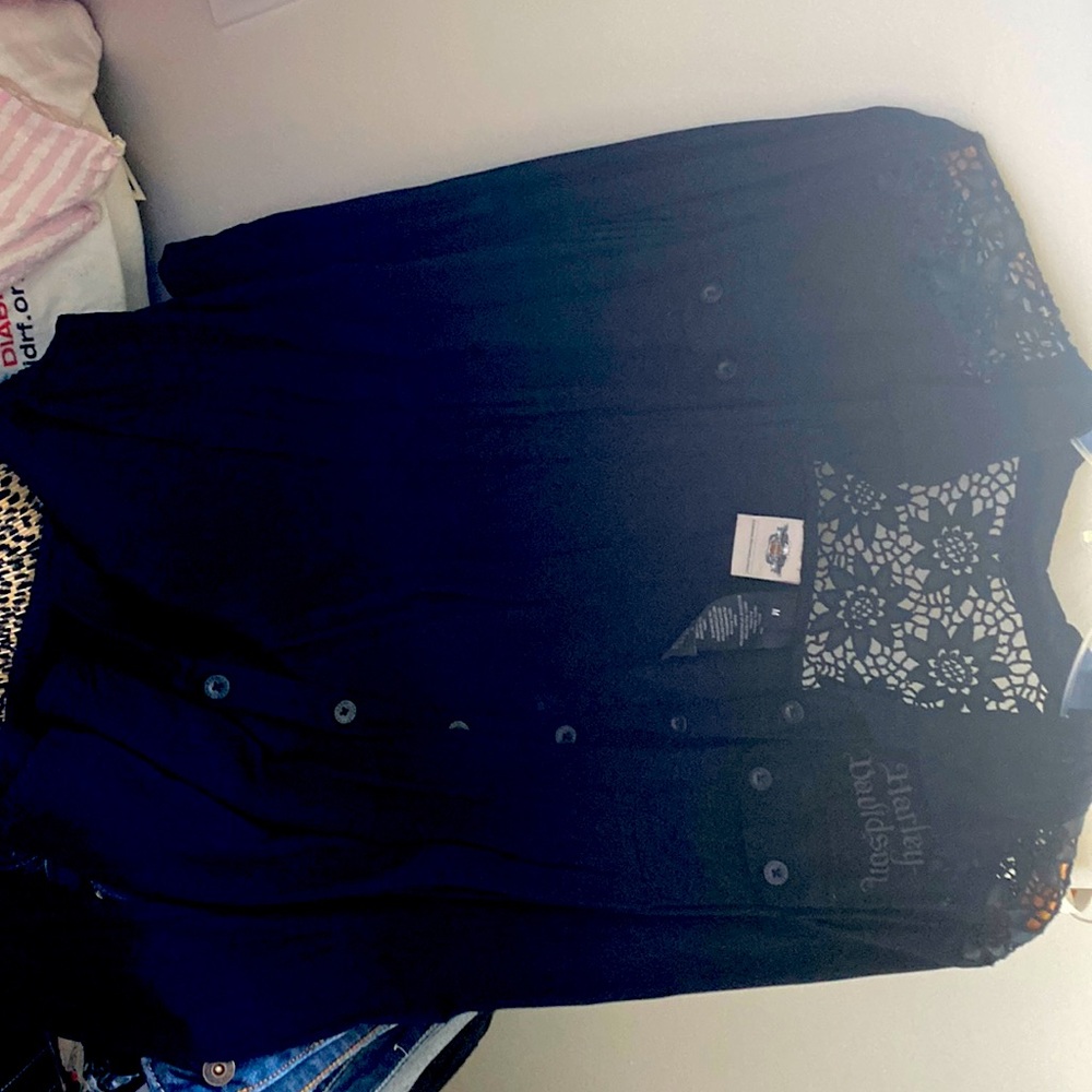 Women long sleeve button down top